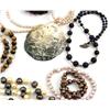 Image 4 : LARGE LOT OF LADIES PEARL & STONE BEAD JEWELRY