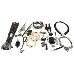 LADIES VINTAGE COSTUME & STERLING JEWELRY LOT