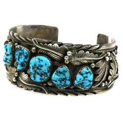 LADIES NAVAJO STERLING TURQUOISE CUFF BRACELET