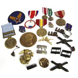 SPANISH AMERICAN TO VIETNAM WAR INSIGNIA LOT