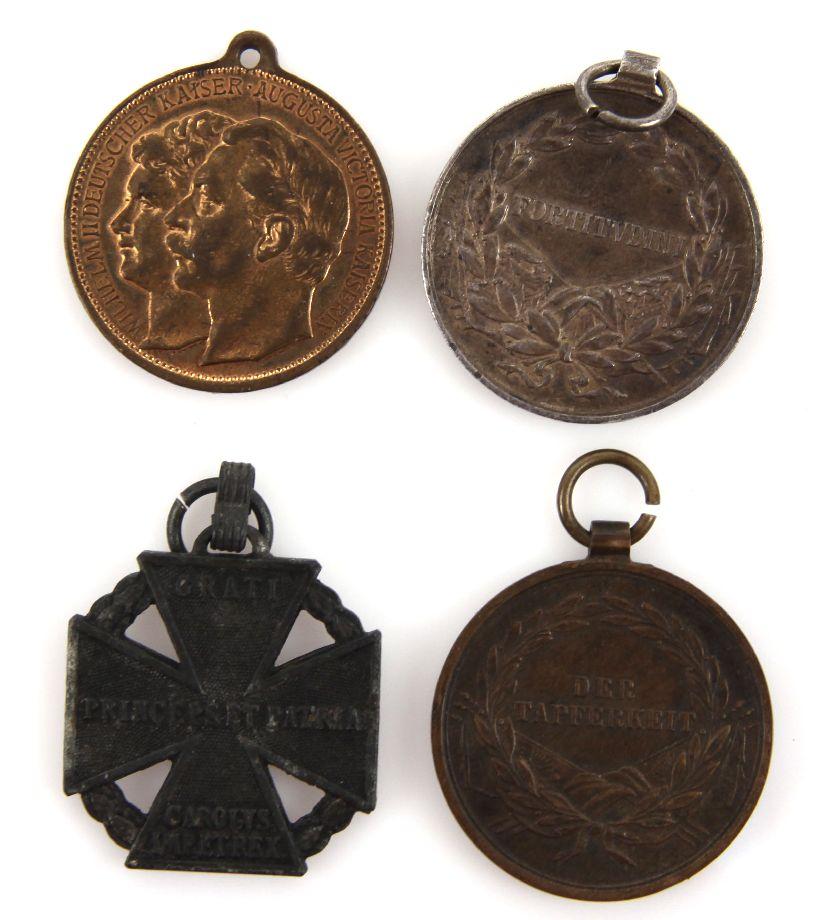 THREE AUSTRIAN AND ONE IMPERIAL GERMAN MEDALS WWI Three austrian and one imperial german medals wwi