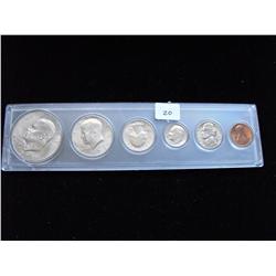 1978 MINT SET IN PLASTIC HOLDER