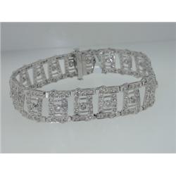14K White Gold Diamond Bracelet !