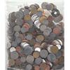 Image 1 : 3 1/2 POUNDS OF WORLD MIXED COINS 100s OF COINS IN THIS LOT