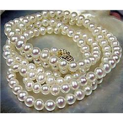 Beautiful! 7 - 8mm white pearl necklace 23in