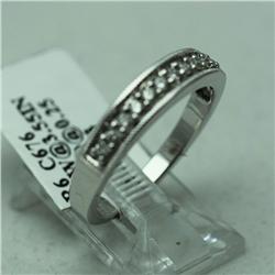 Natural 0.25 ctw Diamond Ring in 14K White Gold - MSRP $1276