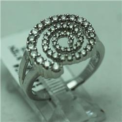 Natural 0.75 ctw Diamond Ring in 14K White Gold - MSRP $2918