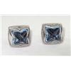 Image 2 : 18K White Gold Diamond & Blue Topaz Earrings