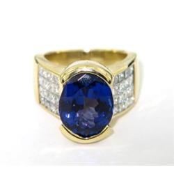 18K Yellow Gold, Tanzanite & Diamond Ring