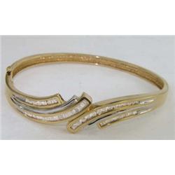 14K Yellow Gold Diamond Bangle