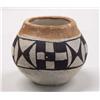 Image 2 : Vintage Native American Acoma Pot by Chavez