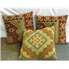 Image 1 : 3 East Indian Design Fabric Pillows