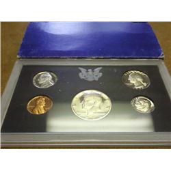 1972 US PROOF SET (WITH BOX)