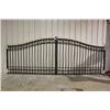 Image 1 : BLACK METAL 18' GATE SYSTEM