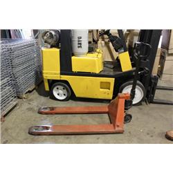 ORANGE 2300 LB PALLET JACK