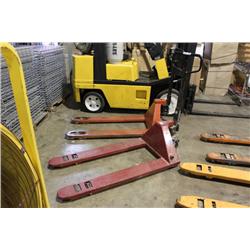WESTWARD 5500 LB PALLET JACK