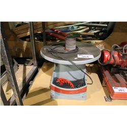 DELTA OSCILLATING SPINDLE SANDER