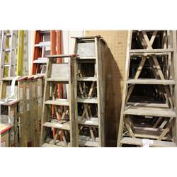 ALLRITE 8' WOODEN STEP LADDER