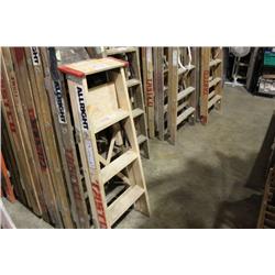 ALLRITE 4' WOODEN STEP LADDER