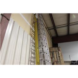 FEATHERLITE 14' ALUMINUM EXTENSION LADDER