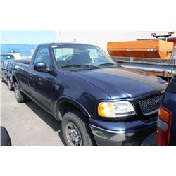 2003 BLUE FORD F-150 XLT PICK UP