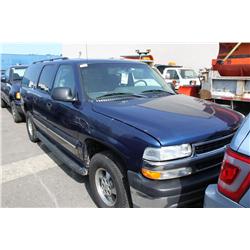 2003 BLUE CHEVROLET SUBURBAN SUV