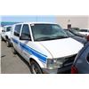 Image 1 : 2001 WHITE GMC SAFARI CARGO VAN