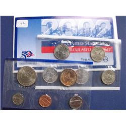 2002 UNC COIN SET PHILADELPHIA