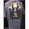 Image 2 : Lord of the Rings Cast Autographed T-Shirt