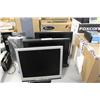 Image 1 : LOT OF DISPLAY MONITORS