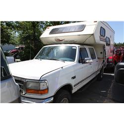 1997 WHITE FORD F-250 HEAVY DUTY PICK UP