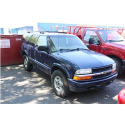 2002 BLUE CHEVROLET BLAZER LS SUV