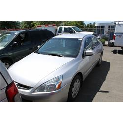 2004 GREY HONDA ACCORD 4DR SEDAN