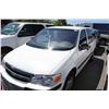 Image 1 : 2001 WHITE CHEVROLET VENTURE PASSENGER VAN