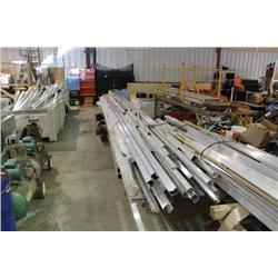 LOT OF ALUMINUM FLAT BAR & TUBING