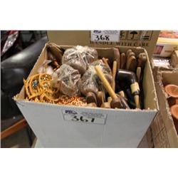 LOT OF DREAM CATCHERS -  PIPES & SPOONS