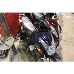 GLOBAL EDGE CYCLE 500 WATT SCOOTER BLUE