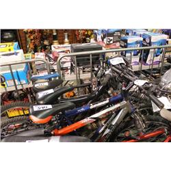 BLACK RALEIGH MOUNTAIN BIKE