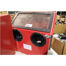 CENTRAL PNEUMATIC SAND BLAST CABINET