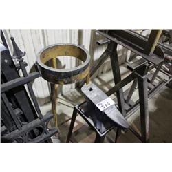 ANVIL & PIPE STAND