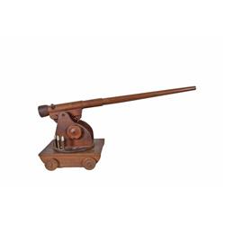 Wood Model of an Artillery Cannon WWI, in overall excellent condition, measures 47 1/2" of cannon, b