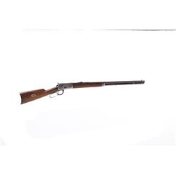 Winchester Mdl 92 Cal .32WCF SN:865408 Nice lever action hunting rifle in .32 WCF caliber. Blued fin