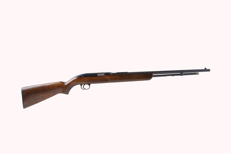 Winchester Mdl 77 Cal .22LR SN:55979 Excellent .22 semi-auto hunting ...