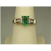 Image 1 : Pleasant 10K Yellow Gold Ladies Ring Set with a center fine green Chatham type created emerald weigh