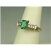 Image 2 : Pleasant 10K Yellow Gold Ladies Ring Set with a center fine green Chatham type created emerald weigh