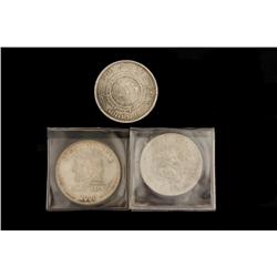 Collection of 3 Silver Coins 1- "Masonic Dollar" Fiat Lux, one troy ounce; 1- silver "Mundinero", on
