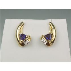 Stylish 14K YG Ladies Custom Design Earrings Set with 2 fine trilliant cut Tanzanite and 6 baguette 