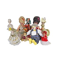 Bonanza Lot of Foreign Dolls