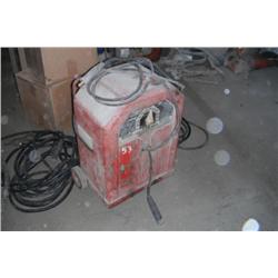 Lincoln 225 Amp Welder