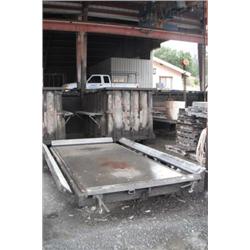 Norwalk 1,250 Gallon Forms w/ Lid